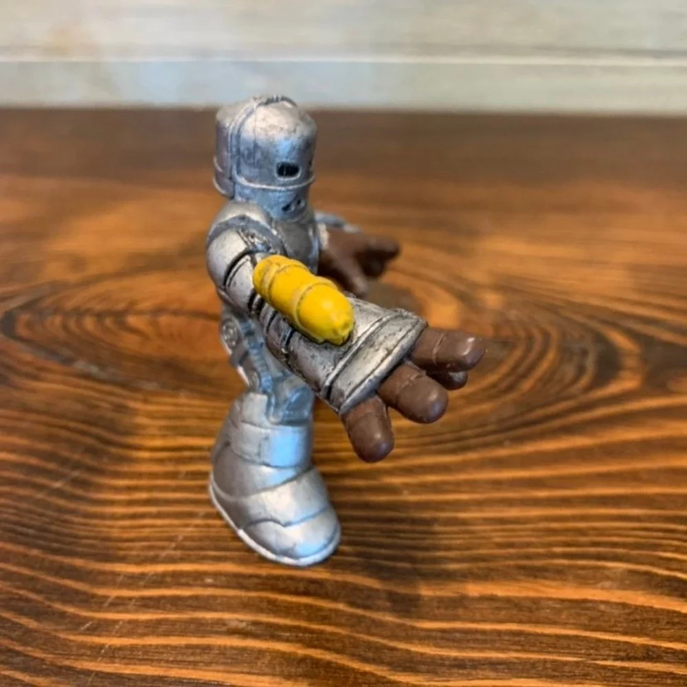 Marvel Super Hero Squad Lot Of 2 Original‎ Iron Man Mark 1 & Blue Iron Monger